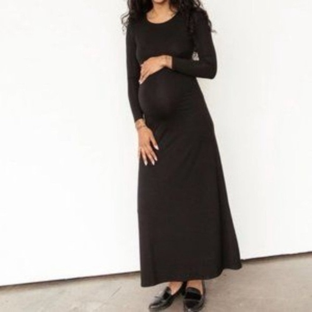 Maternity Long Sleeve Scoop Neck Maxi Dress - Black